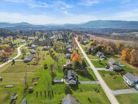 35 Mount Pleasant Drive Brandon VT 05733