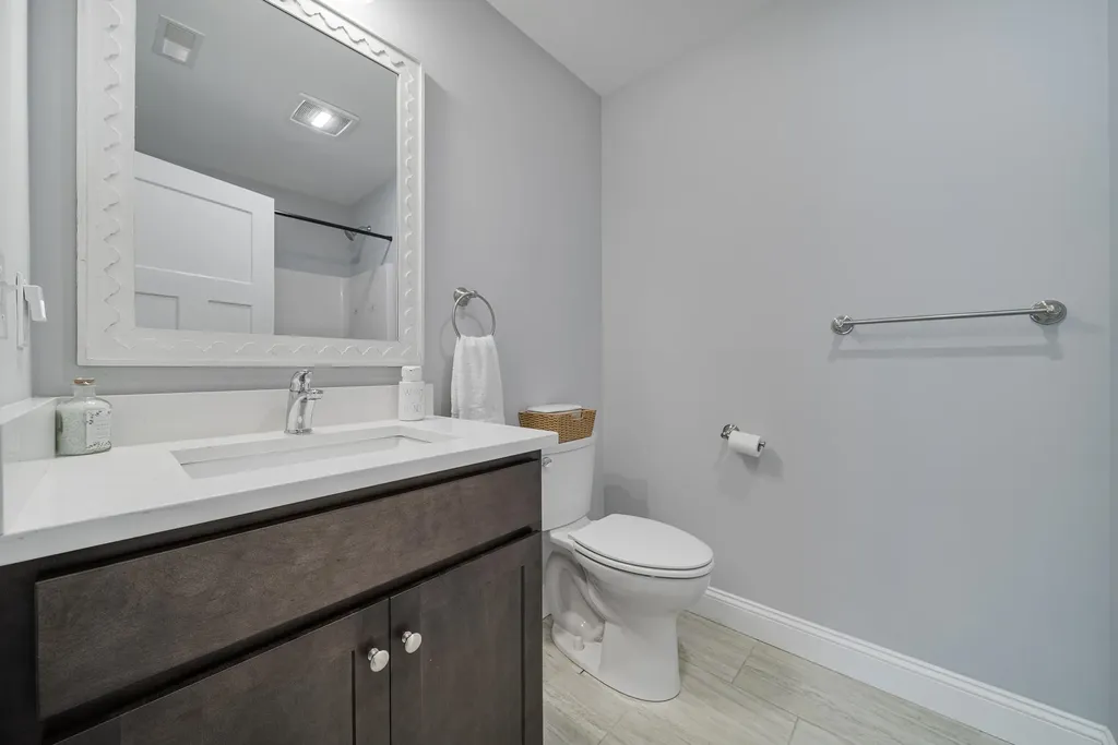 147 Emerald Lane Dover NH 03820