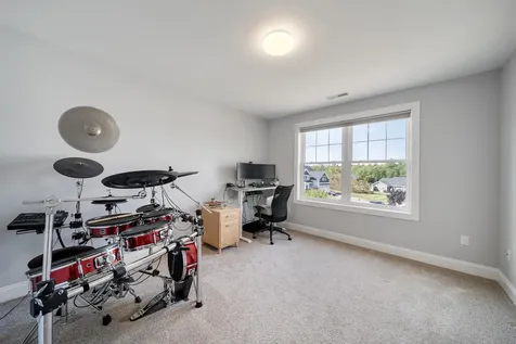 147 Emerald Lane Dover NH 03820