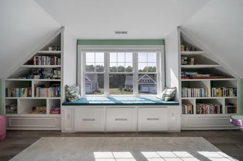 147 Emerald Lane Dover NH 03820