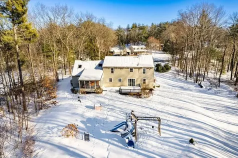 33 Pond View Drive Auburn NH 03032