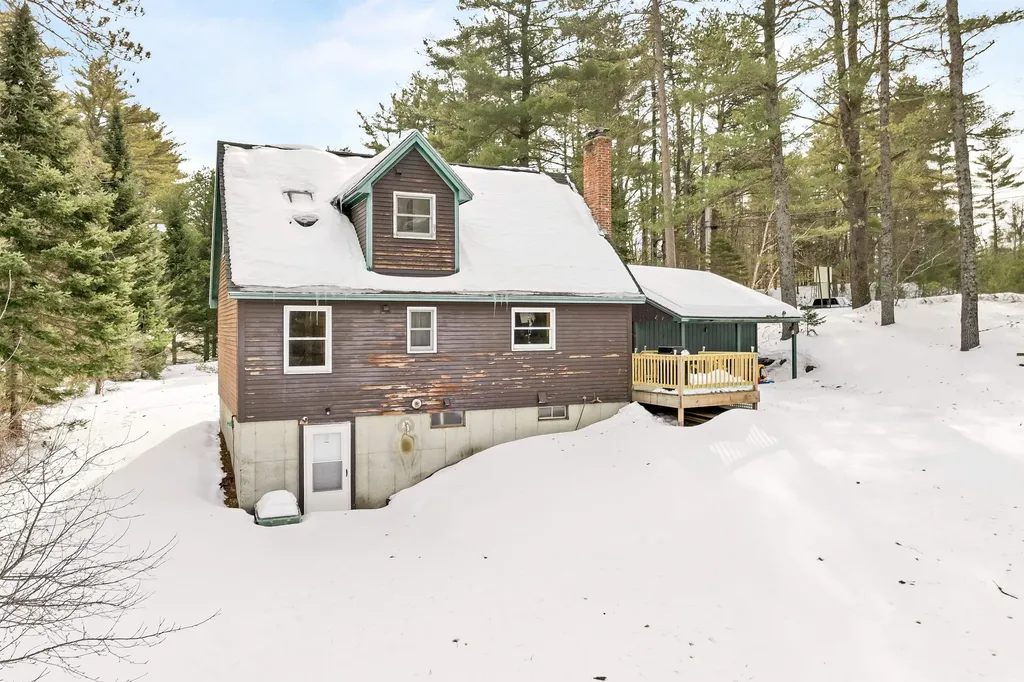 10 Granite Road Effingham NH 03882