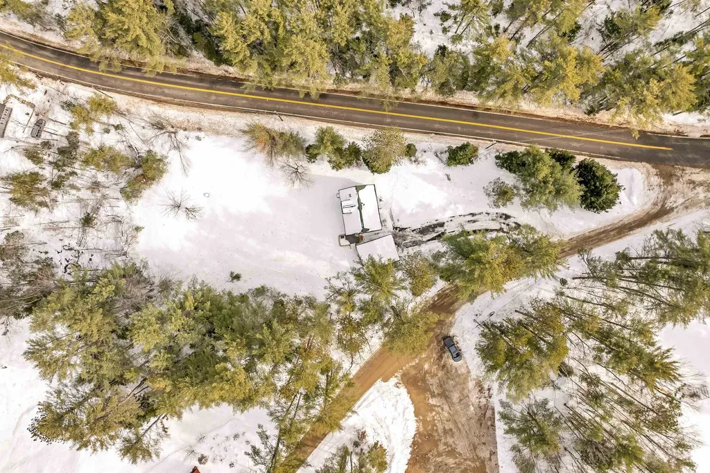 10 Granite Road Effingham NH 03882