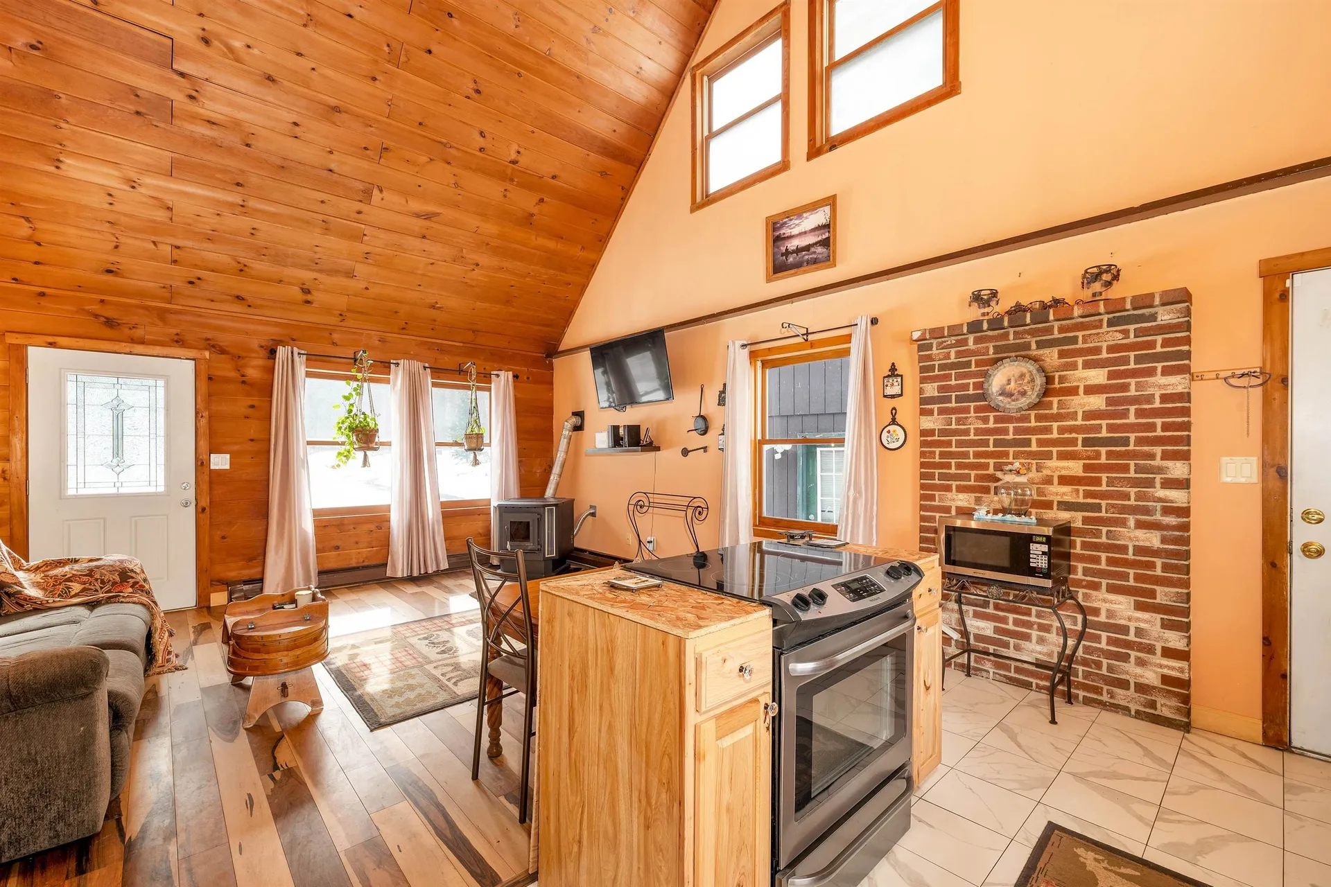 10 Granite Road Effingham NH 03882