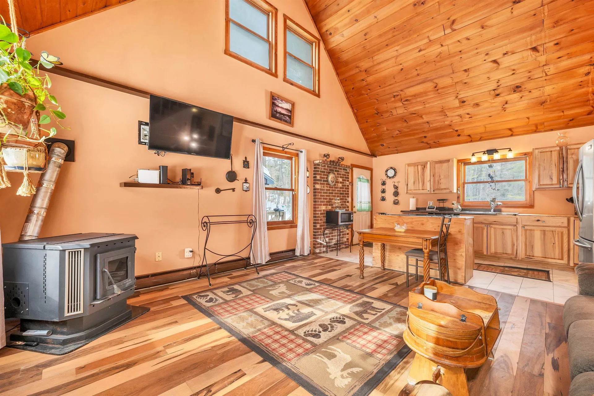 10 Granite Road Effingham NH 03882