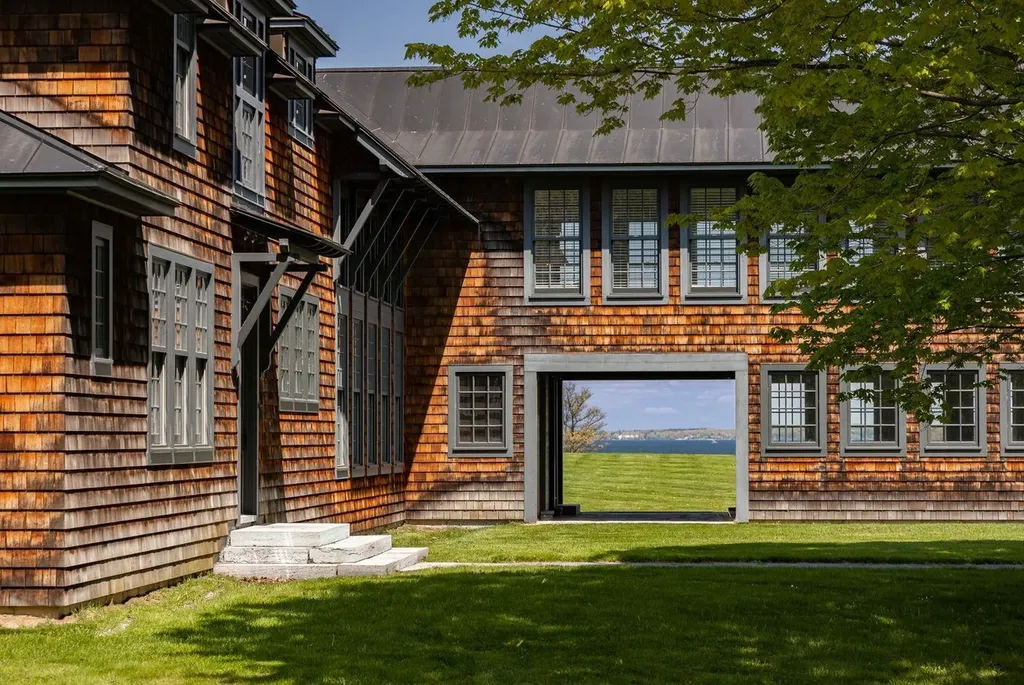 192/194 Adirondack Drive Shelburne VT 05482