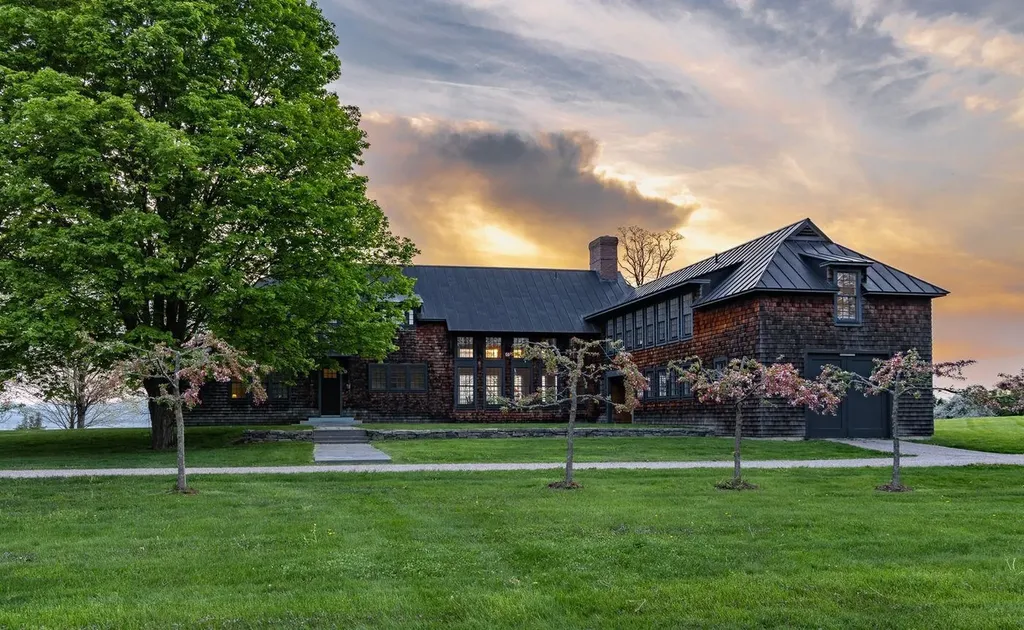 192/194 Adirondack Drive Shelburne VT 05482