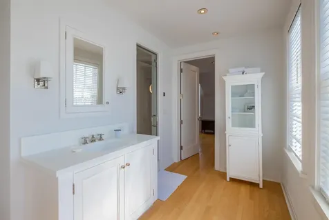 192/194 Adirondack Drive Shelburne VT 05482