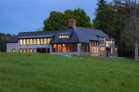 192/194 Adirondack Drive Shelburne VT 05482