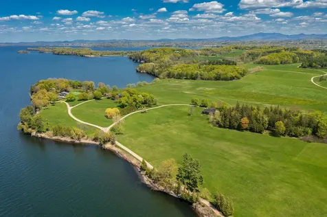192/194 Adirondack Drive Shelburne VT 05482