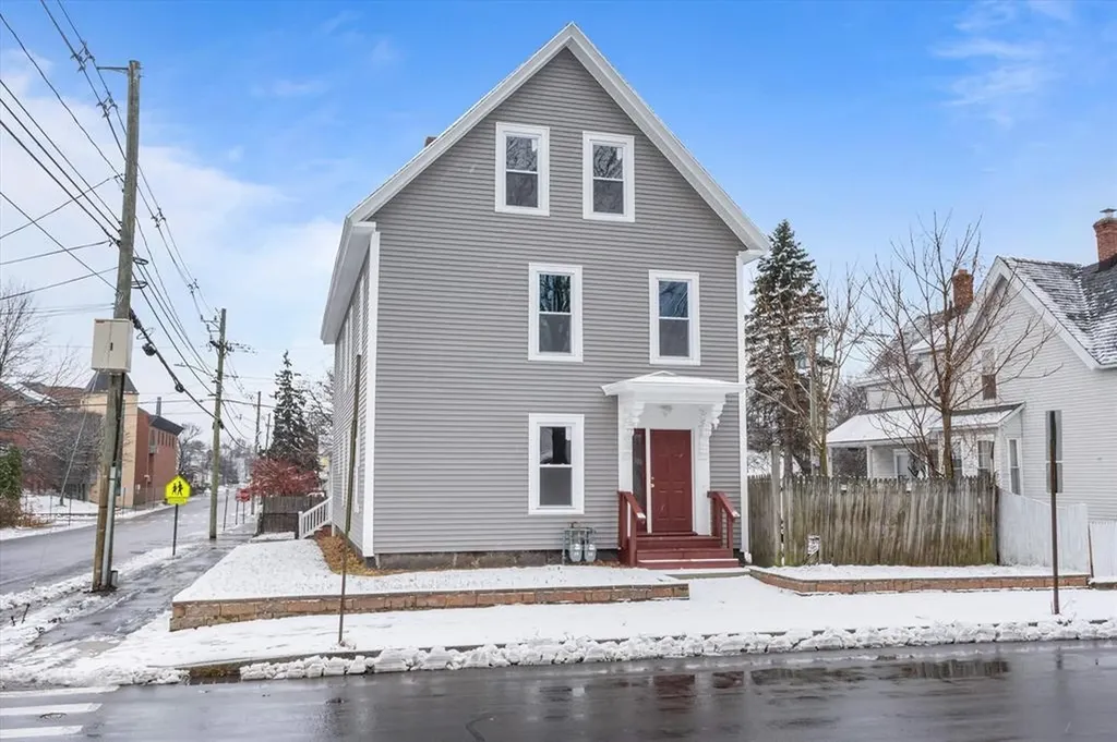 347 Spruce Street Manchester NH 03103