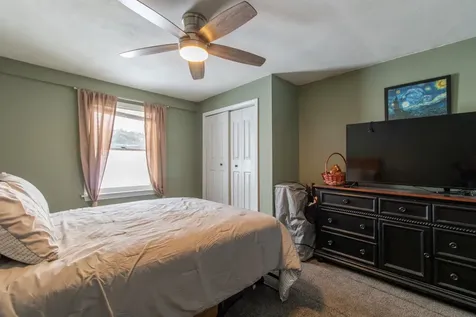 827 Lake Road Newport City VT 05829