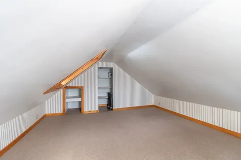 827 Lake Road Newport City VT 05829