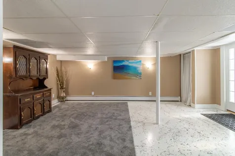 827 Lake Road Newport City VT 05829