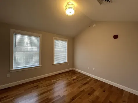 25 Juniper Lane Portsmouth NH 03801