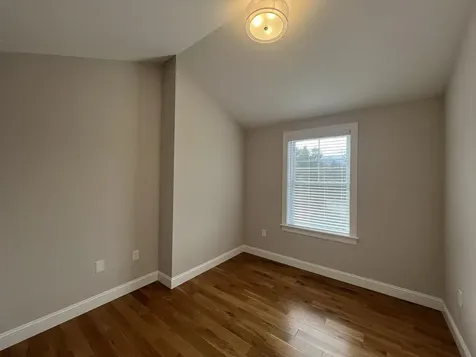 25 Juniper Lane Portsmouth NH 03801