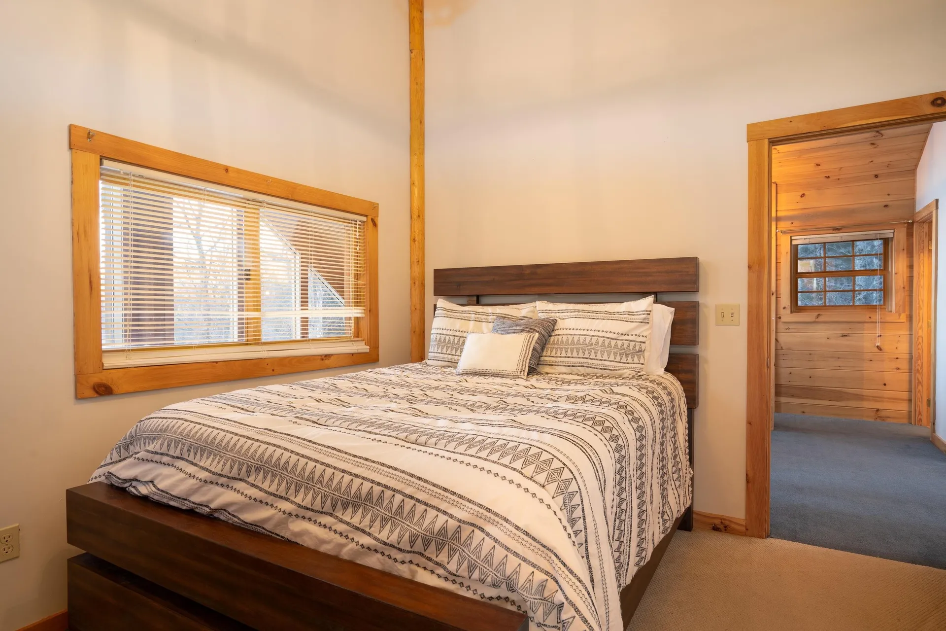 12 Jamie Lane Winhall VT 05340