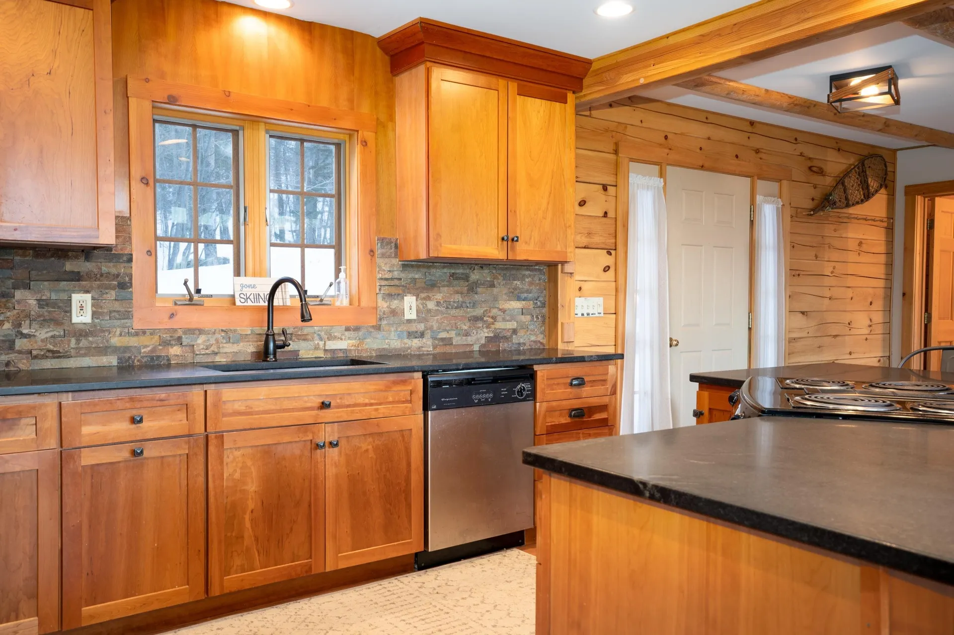 12 Jamie Lane Winhall VT 05340