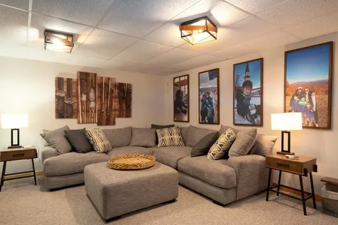 12 Jamie Lane Winhall VT 05340