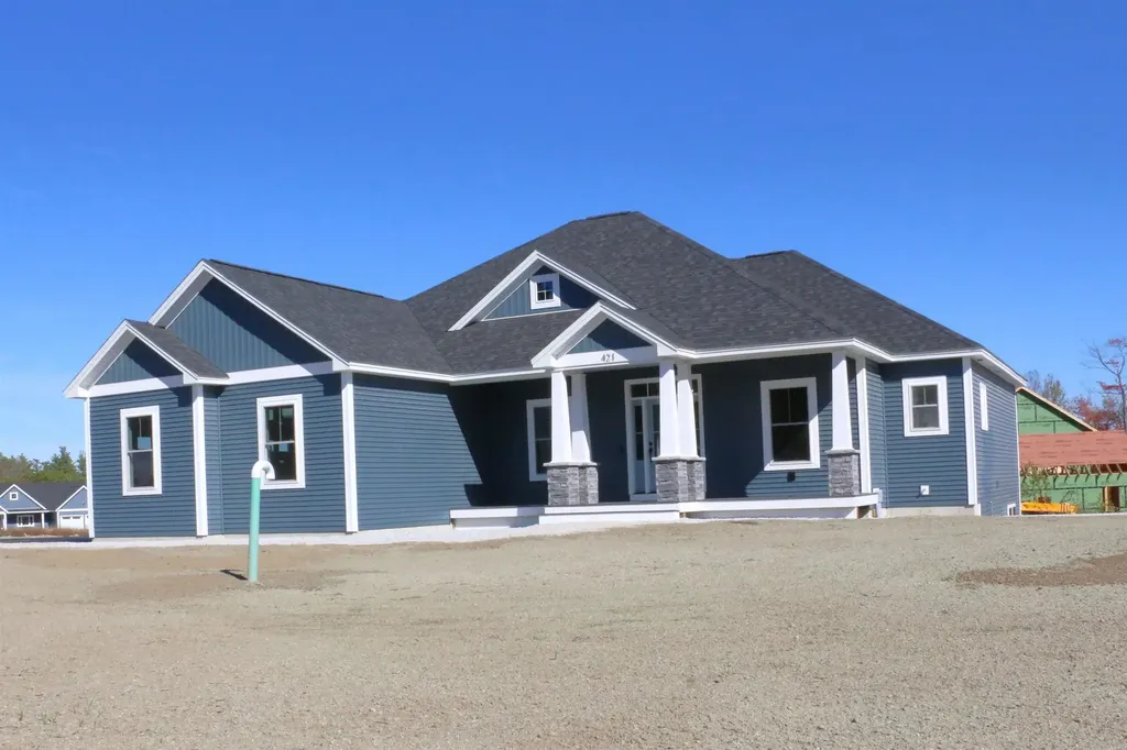 421 Grady Lane Pembroke NH 03275