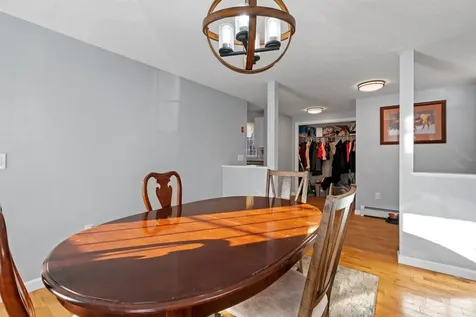 9 Spruce Court Hooksett NH 03106