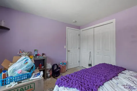 9 Spruce Court Hooksett NH 03106