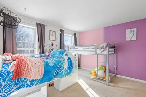 9 Spruce Court Hooksett NH 03106