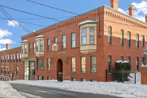 6d Hills Avenue Concord NH 03301