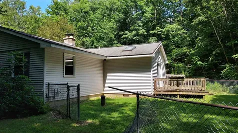 14 Pace Road Pownal VT 05201