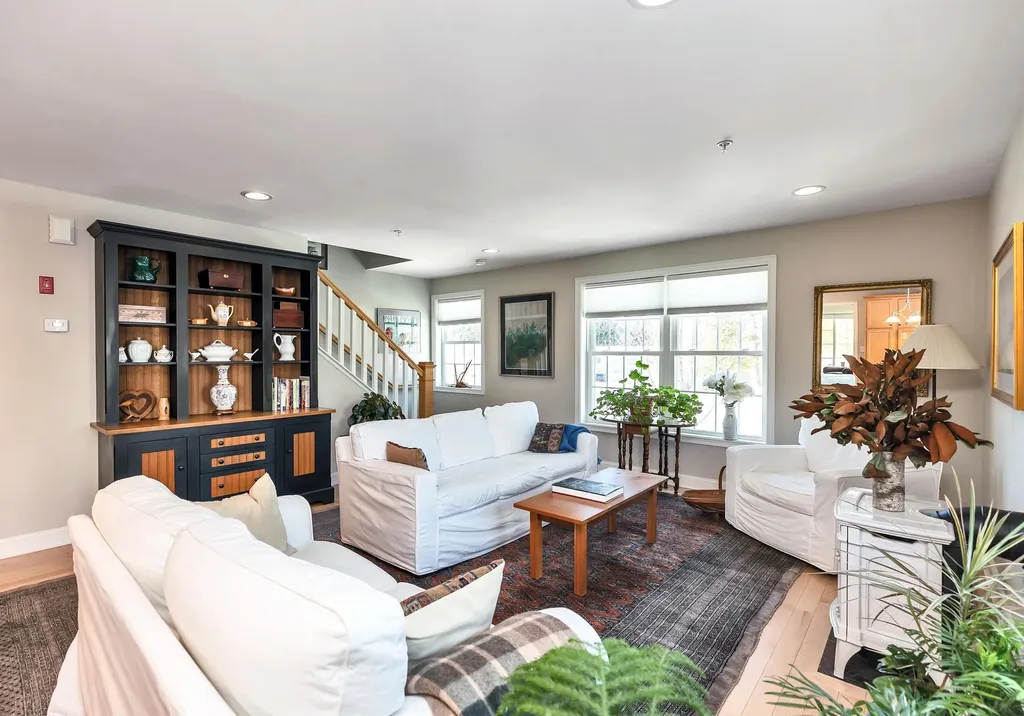 301 Southfield Lane Peterborough NH 03458