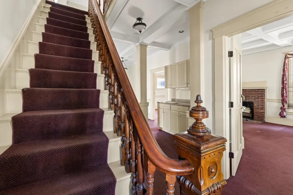 69 South Main Street Rochester NH 03867