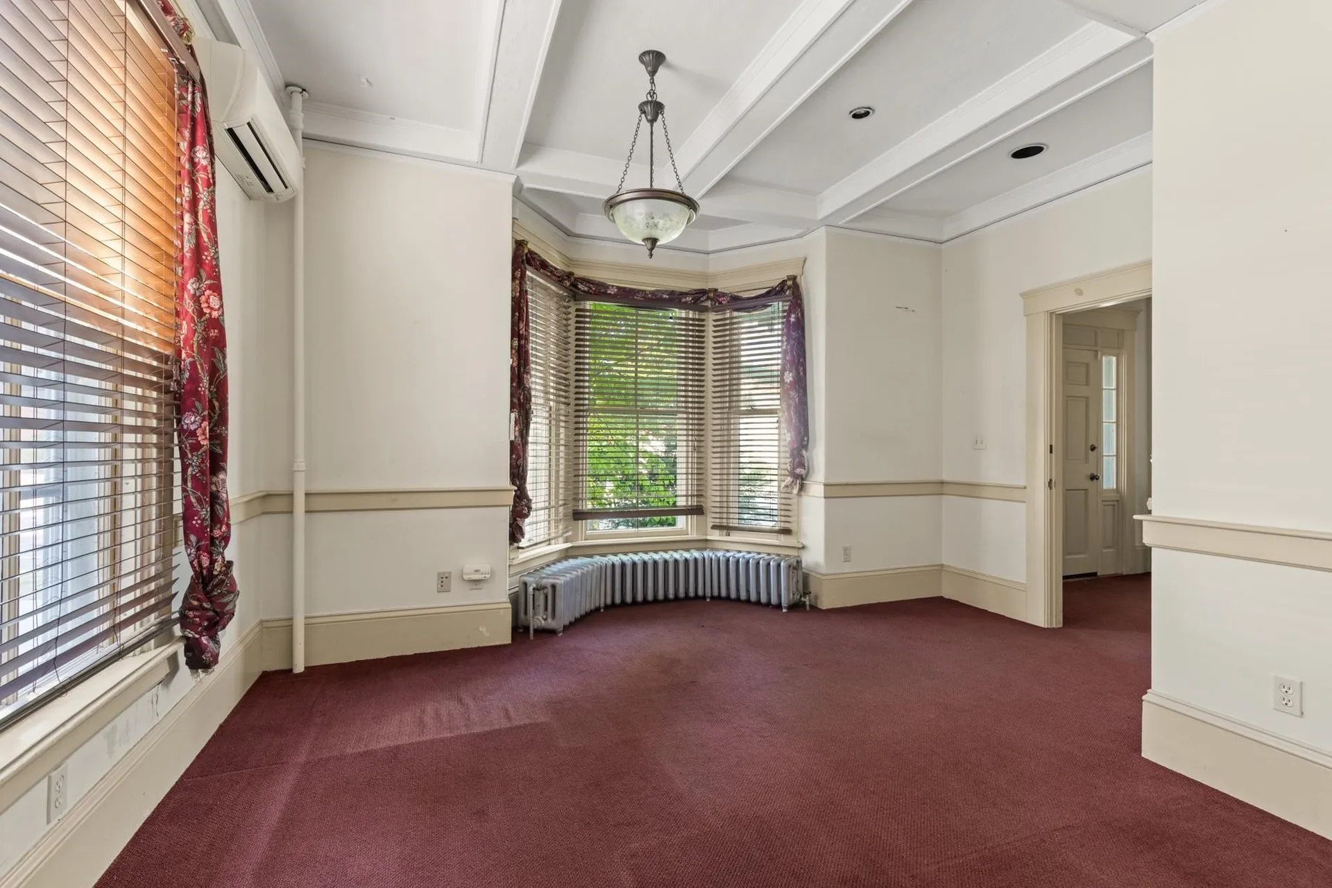 69 South Main Street Rochester NH 03867