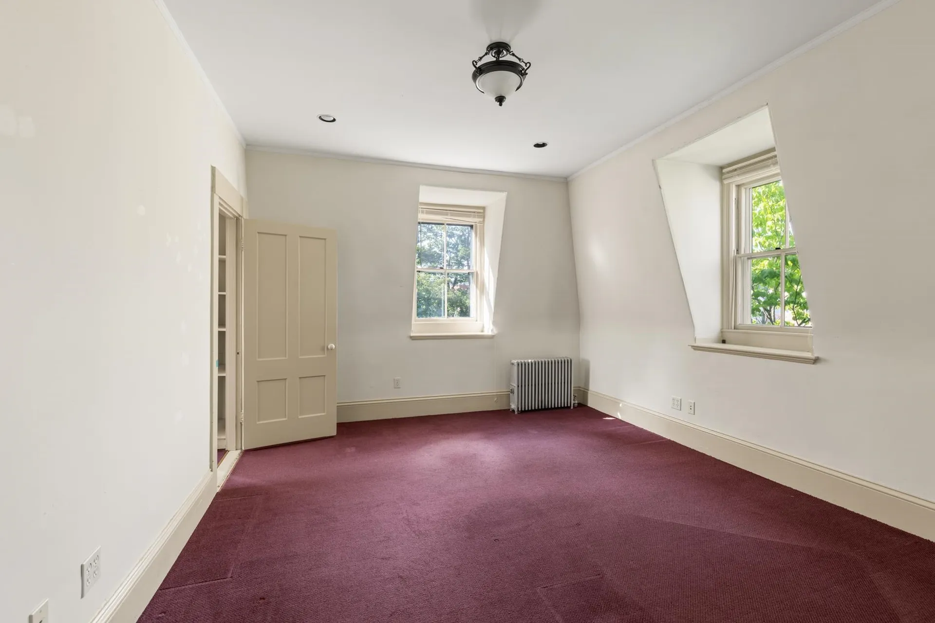 69 South Main Street Rochester NH 03867