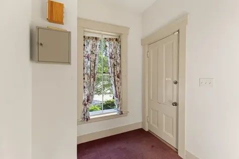 69 South Main Street Rochester NH 03867