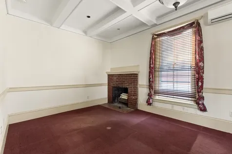 69 South Main Street Rochester NH 03867