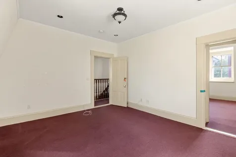 69 South Main Street Rochester NH 03867