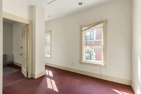 69 South Main Street Rochester NH 03867