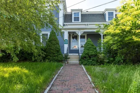 69 South Main Street Rochester NH 03867