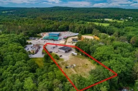 549 West Main Street Tilton NH 03226