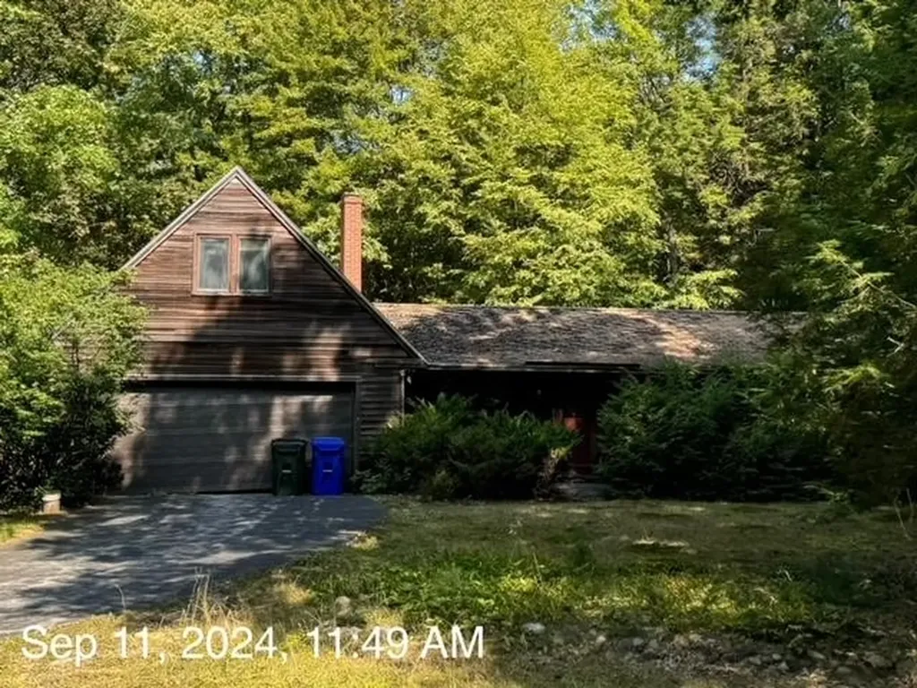13 Van Ger Drive Bow NH 03304