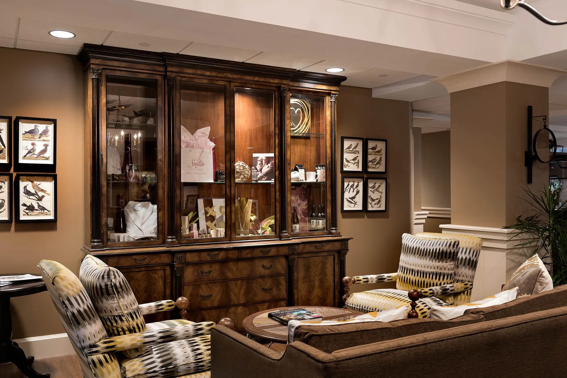 17 Grand Avenue Bedford NH 03110