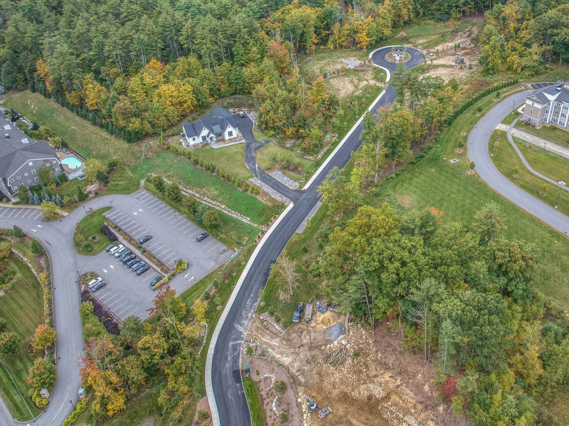 17 Grand Avenue Bedford NH 03110