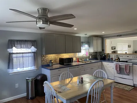26 Ray Street Gorham NH 03581