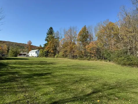 818 Main Road Stamford VT 05352