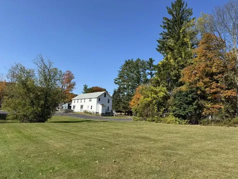 818 Main Road Stamford VT 05352
