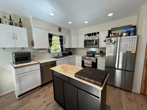 328 Easy Street Danby VT 05739