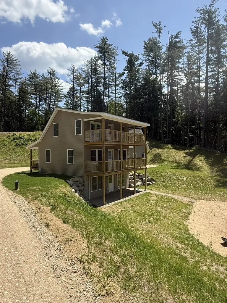 4 Stone Dam Road Thornton NH 03285