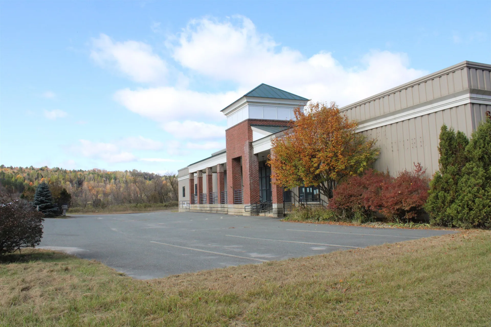 469 Broad Street Lyndon VT 05851