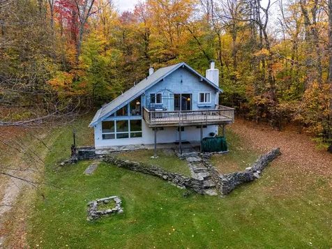 66 Hilltop Road Londonderry VT 05155