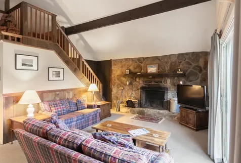 66 Hilltop Road Londonderry VT 05155